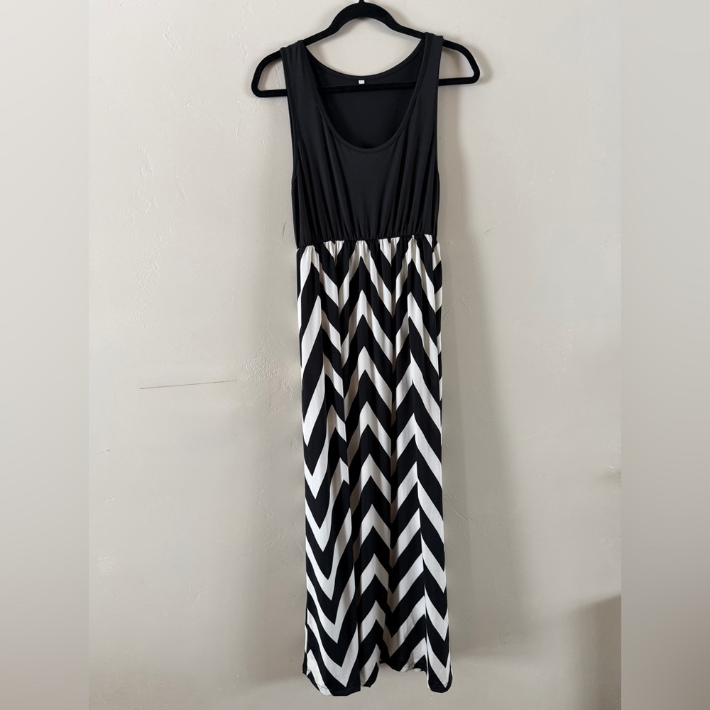 Black and White Chevron Maxi Dress